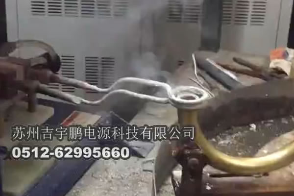水龍頭釬焊加熱現(xiàn)場(chǎng)視頻